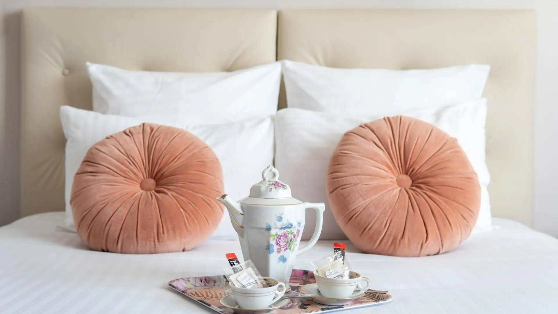Hotel Le Grand Barnum Francheville